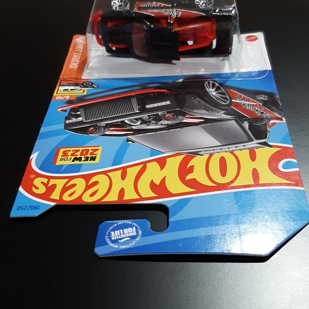 Truck Hot Wheels Limited Grip Black 2023 HW Hot Trucks Collection - Picture 8 of 10